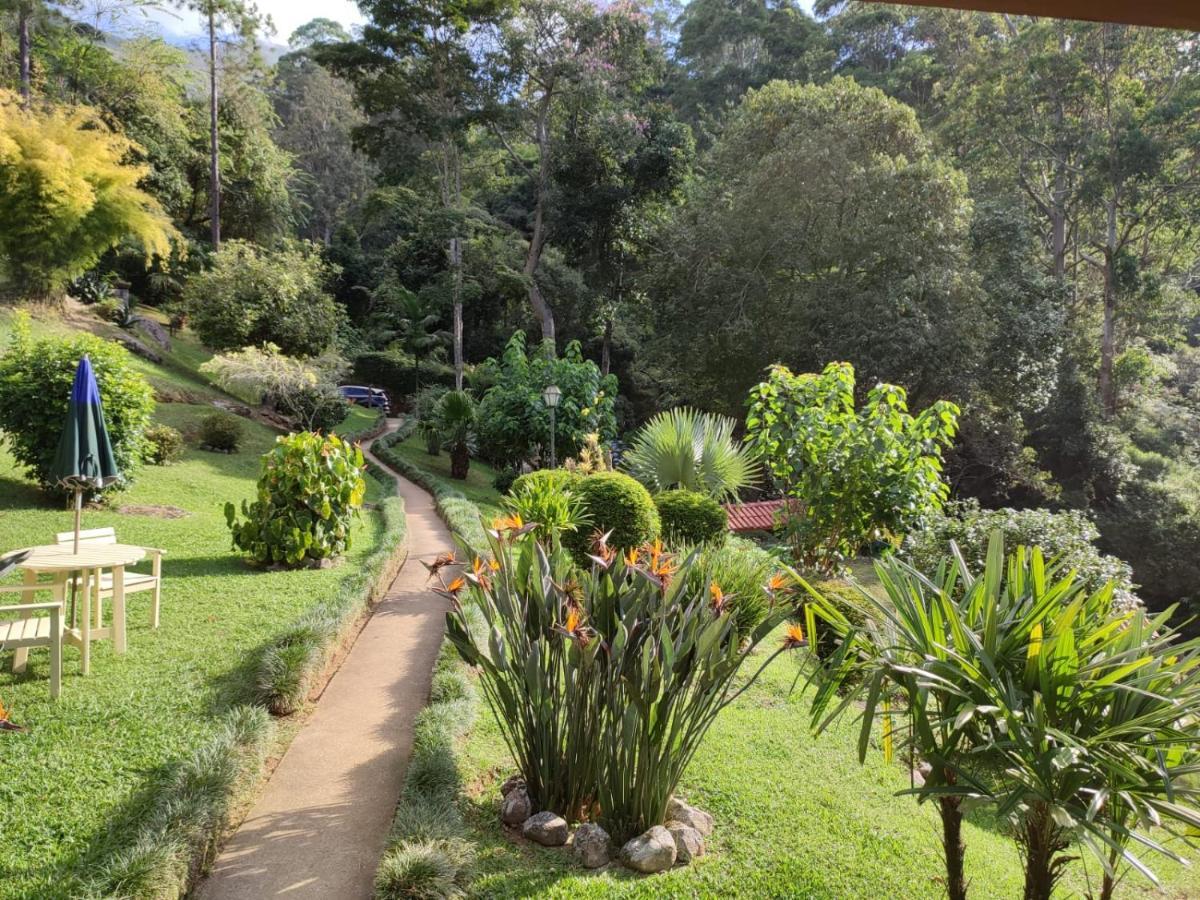 Holiday home Chale Da Cachoeira - Cachoeira Particular Dentro Da Hospedagem Nova Friburgo